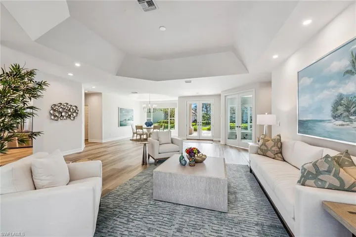 7960  Tiger Lily  DR, Naples, FL 34113