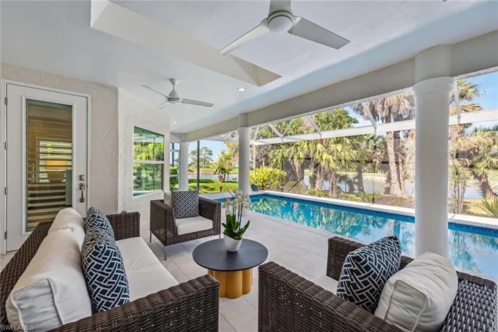 7960  Tiger Lily  DR, Naples, FL 34113