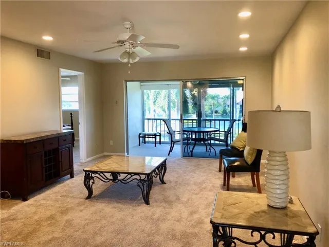 1020 Palm View DR # 302, NAPLES FL 34110
