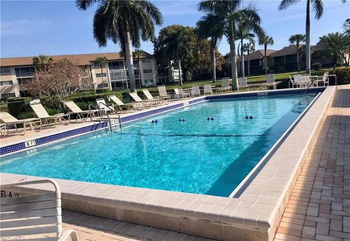 1020 Palm View DR # 302, NAPLES FL 34110