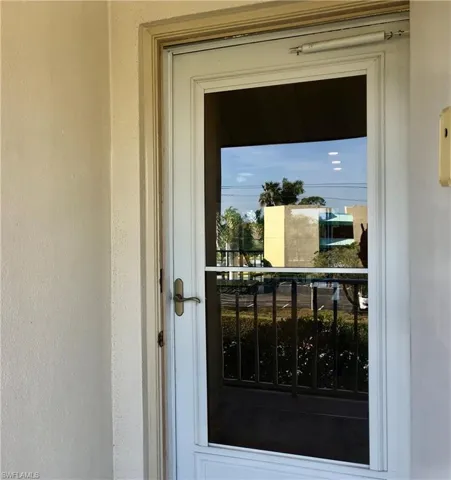 1020 Palm View DR # 302, NAPLES FL 34110