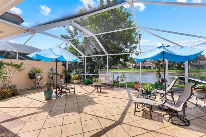 5425 Guadeloupe Way, Naples, Florida 34119