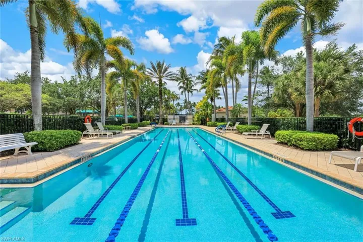 5425 Guadeloupe Way, Naples, Florida 34119