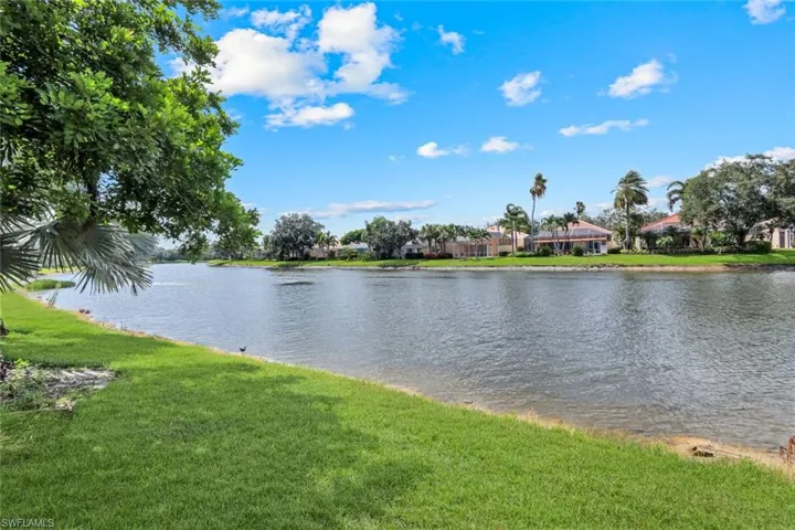 5425 Guadeloupe Way, Naples, Florida 34119