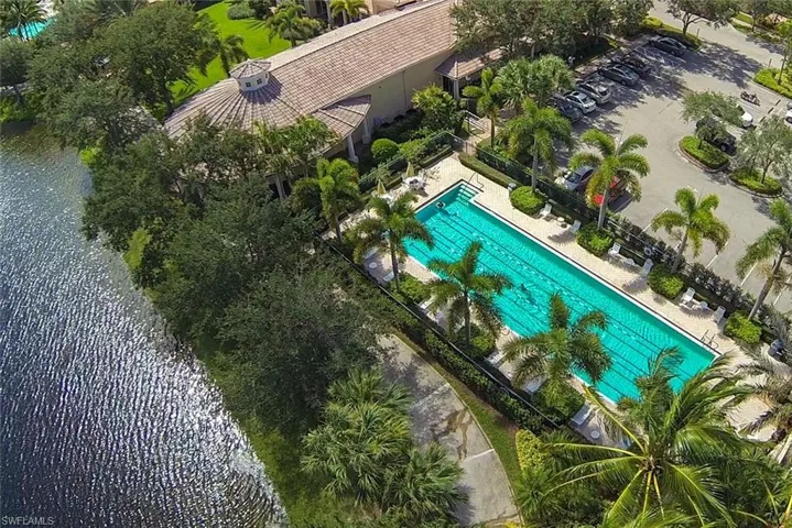 5425 Guadeloupe Way, Naples, Florida 34119
