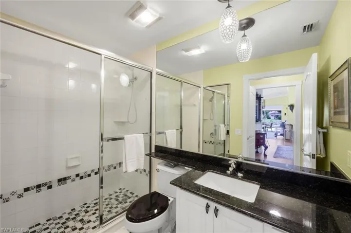 5425 Guadeloupe Way, Naples, Florida 34119