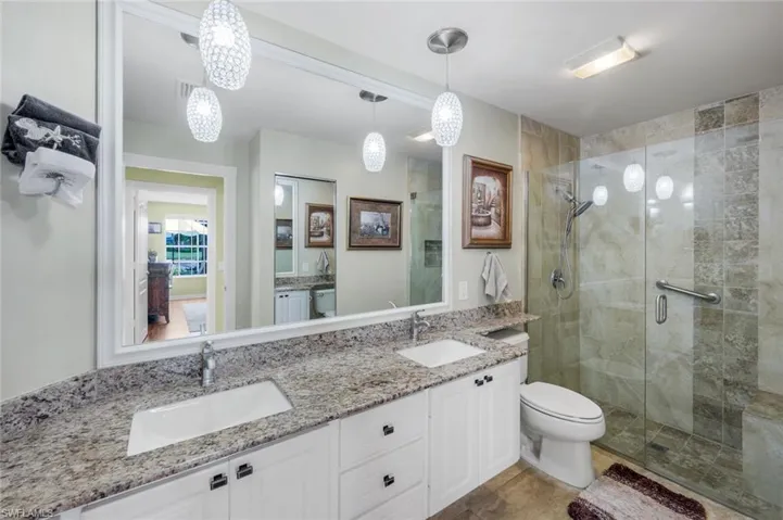 5425 Guadeloupe Way, Naples, Florida 34119
