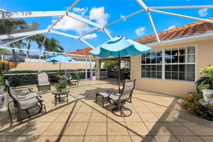 5425 Guadeloupe Way, Naples, Florida 34119