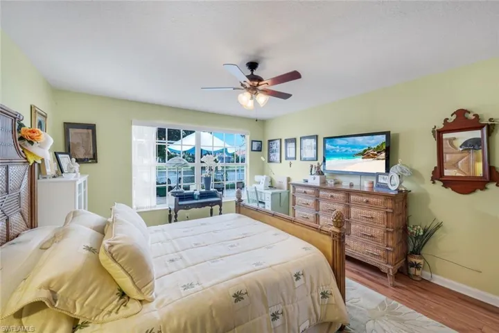 5425 Guadeloupe Way, Naples, Florida 34119
