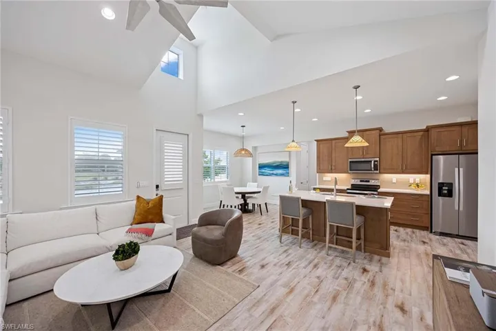 7018 Saona Ct, Naples, Florida 34113