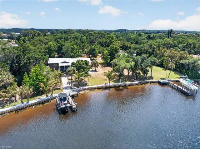 2212 River Pine Dr, Fort Myers, Florida 33905