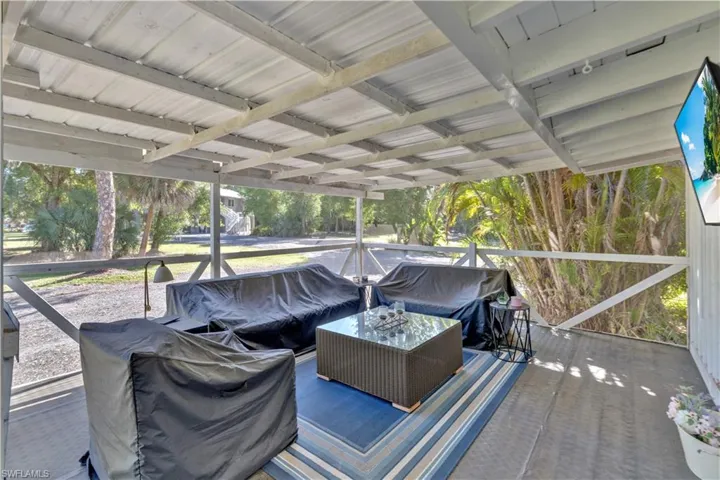2212 River Pine Dr, Fort Myers, Florida 33905