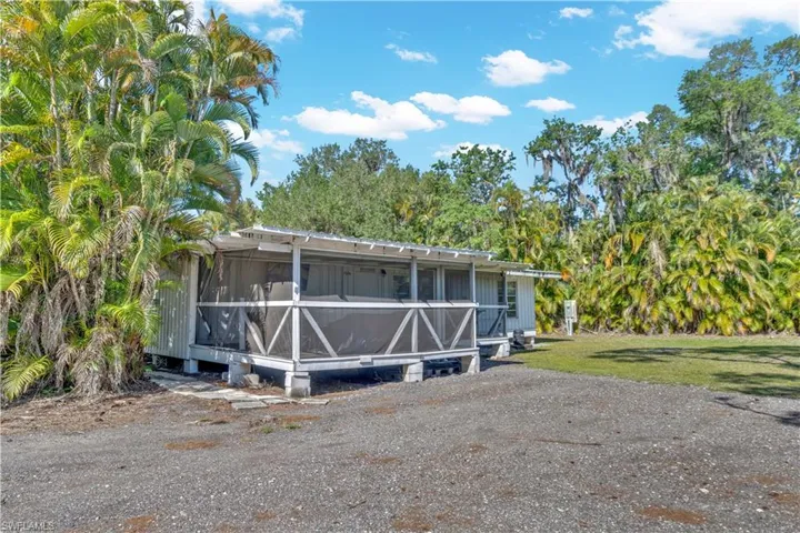 2212 River Pine Dr, Fort Myers, Florida 33905