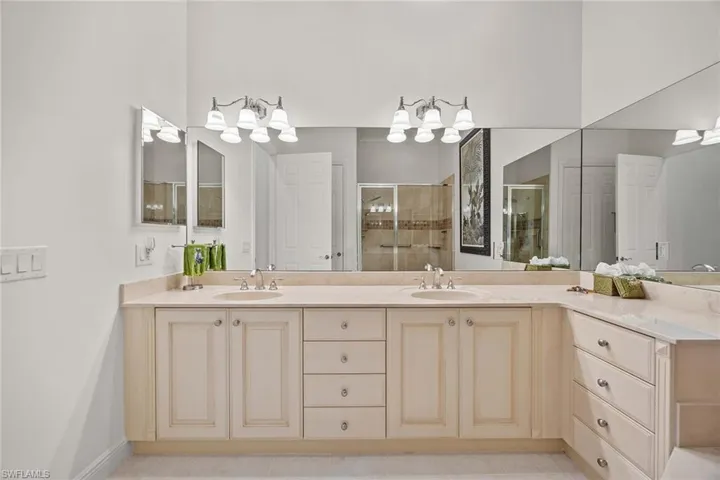 3032  Marengo  CT, Naples, FL 34114