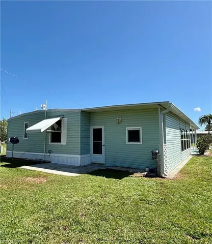 603 Pine Grove Ct, North Fort Myers, Florida 33917