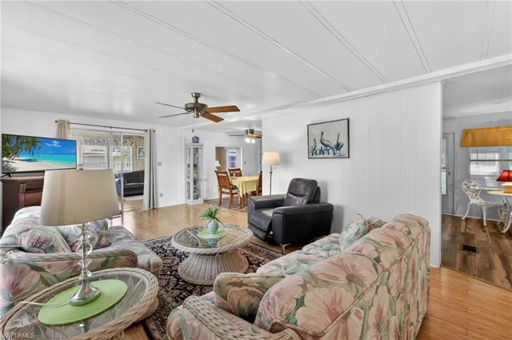 603 Pine Grove Ct, North Fort Myers, Florida 33917