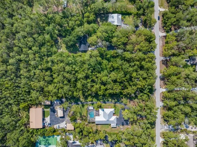 5080  Hickory Wood  DR, Naples, FL 34119