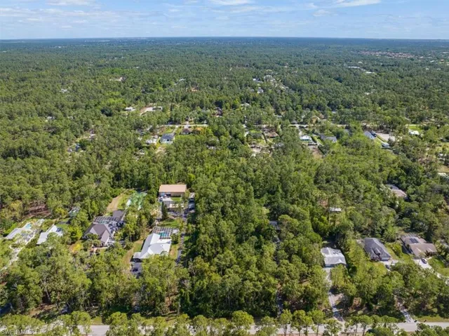 5080  Hickory Wood  DR, Naples, FL 34119