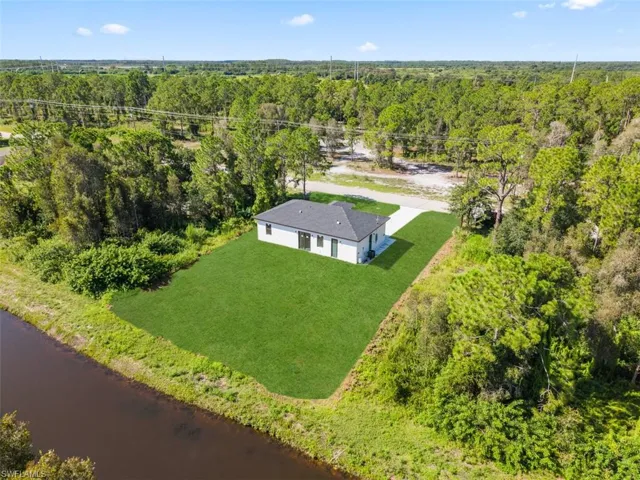 1553 Meadow Rd, Lehigh Acres, Florida 33976