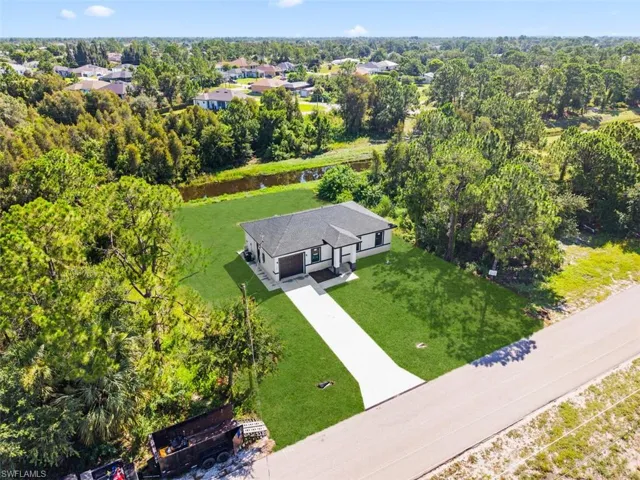 1553 Meadow Rd, Lehigh Acres, Florida 33976