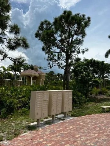 Mail Center