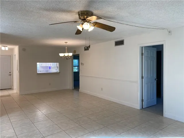 7050  Nantucket  CIR, North Fort Myers, FL 33917