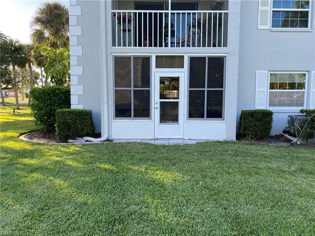 7050  Nantucket  CIR, North Fort Myers, FL 33917