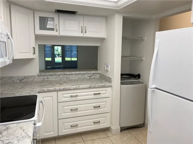 7050  Nantucket  CIR, North Fort Myers, FL 33917