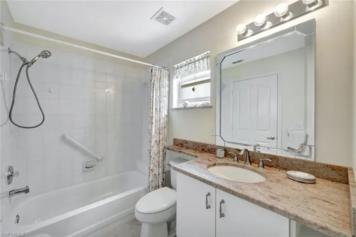 538  Captn Kate  CT, Naples, FL 34110