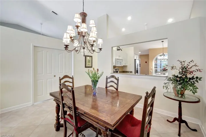 538  Captn Kate  CT, Naples, FL 34110