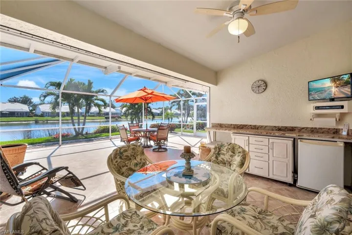 538  Captn Kate  CT, Naples, FL 34110