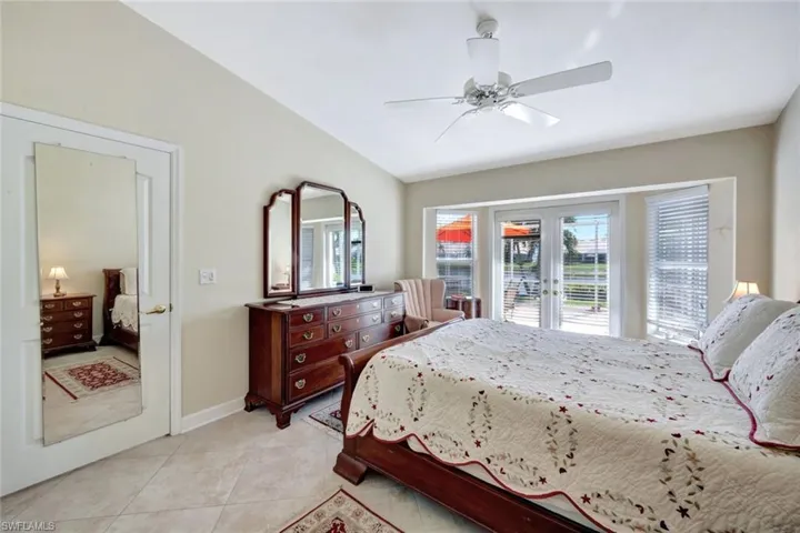 538  Captn Kate  CT, Naples, FL 34110