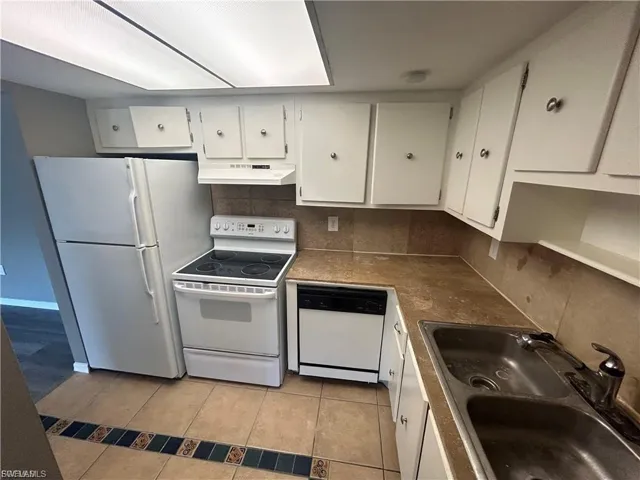 3704 Broadway 316, Fort Myers, Florida 33901