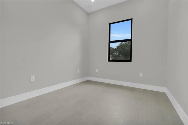 1201 E 7th  ST, Lehigh Acres, FL 33972
