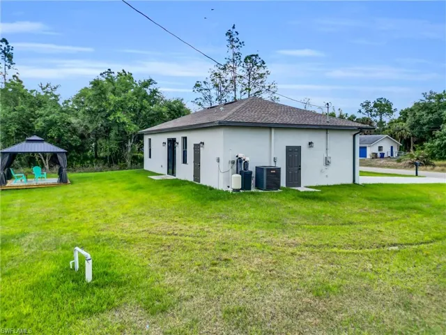 1201 E 7th St, Lehigh Acres, Florida 33972