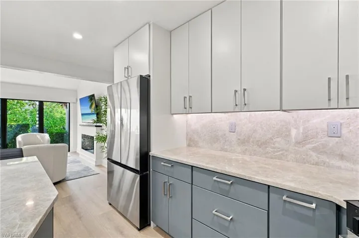 962 8th Ave S, Naples, Florida 34102