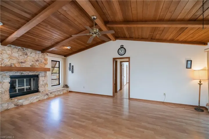 family room with fireplacee