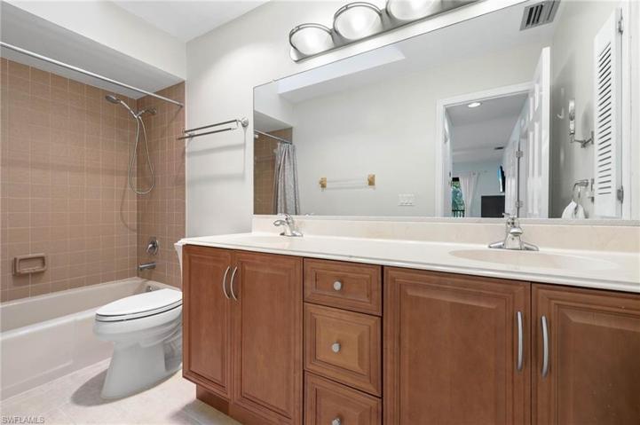 744  Marthas  LN, SANIBEL, FL 33957