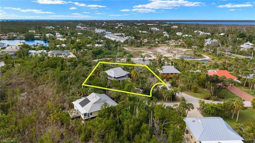744  Marthas  LN, SANIBEL, FL 33957
