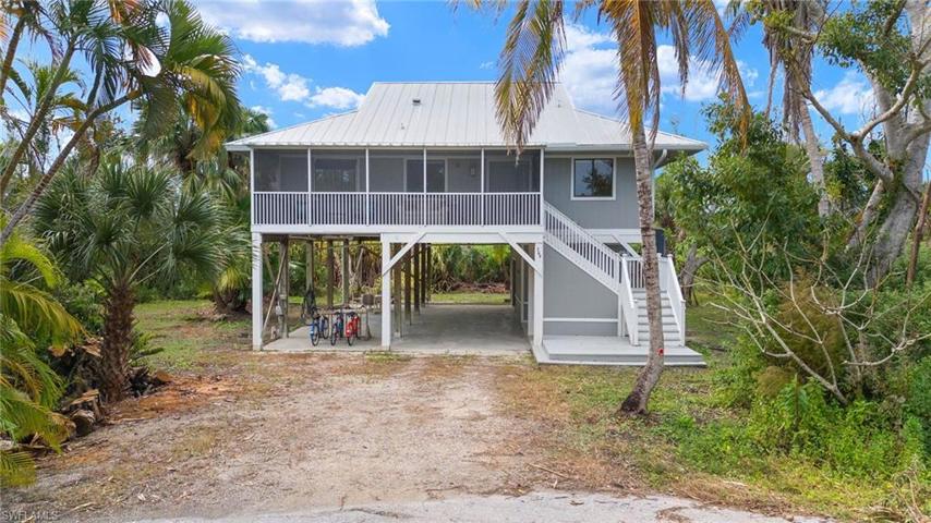 744  Marthas  LN, SANIBEL, FL 33957
