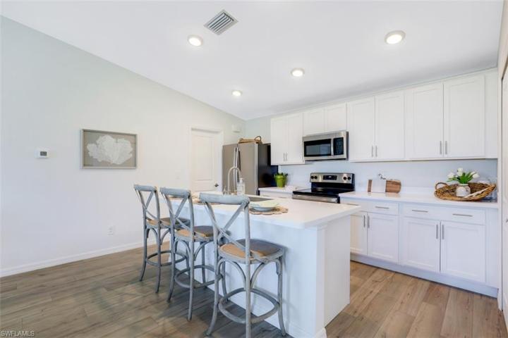 3306 26th ST SW, LEHIGH ACRES FL 33976