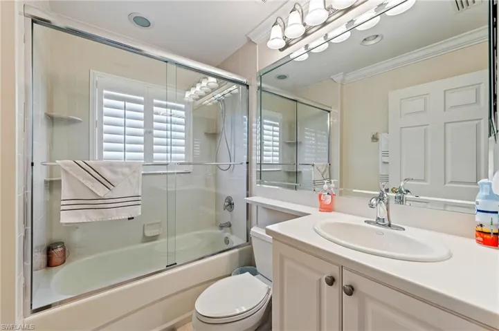 Guest Bath.