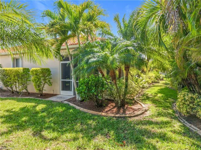 2061 Corona Del Sire Dr, North Fort Myers, Florida 33917