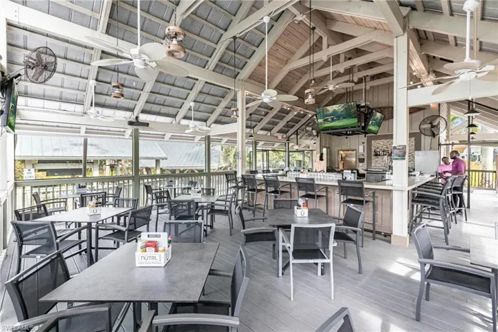 Blossoms outdoor dining and bar
