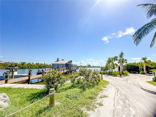 4481 Escondidio Ln 80, Upper Captiva, Florida 33924