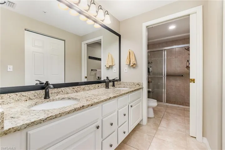 Master Bath Vanity & Walk-in Closet!