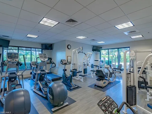 4551 Gulf Shore Blvd N 306, Naples, Florida 34103