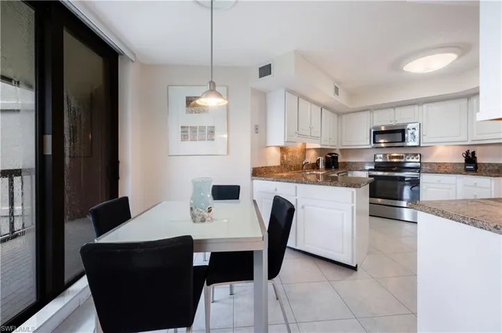 4551 Gulf Shore Blvd N 306, Naples, Florida 34103