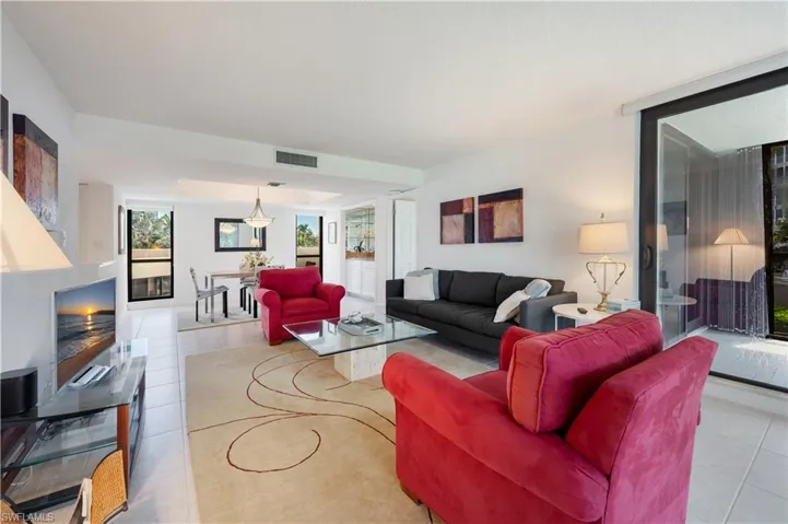 4551 Gulf Shore Blvd N 306, Naples, Florida 34103