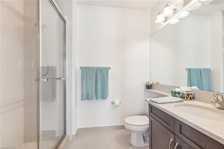 Ensuite Bathroom in Bedroom#2